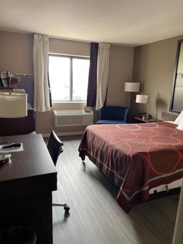 Super 8 By Wyndham Alton Motel Bagian luar foto